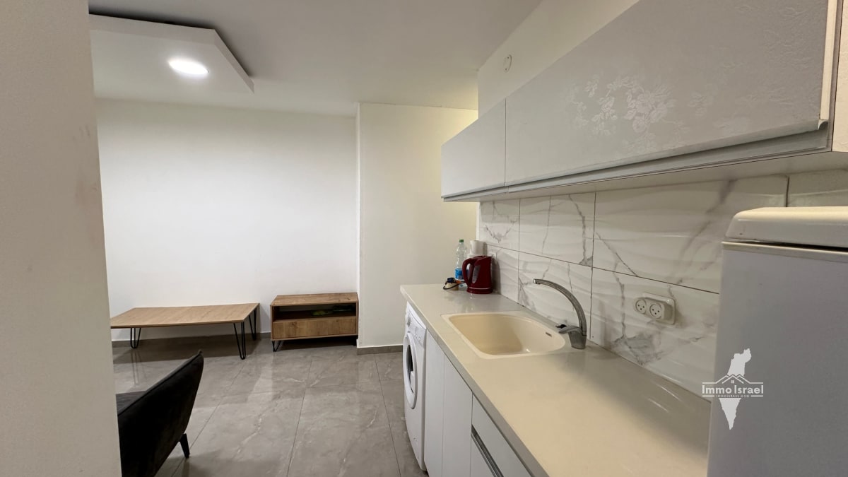 4-Room Apartment for Sale at 22 Rahvat HaRav Kook, Be'er Sheva