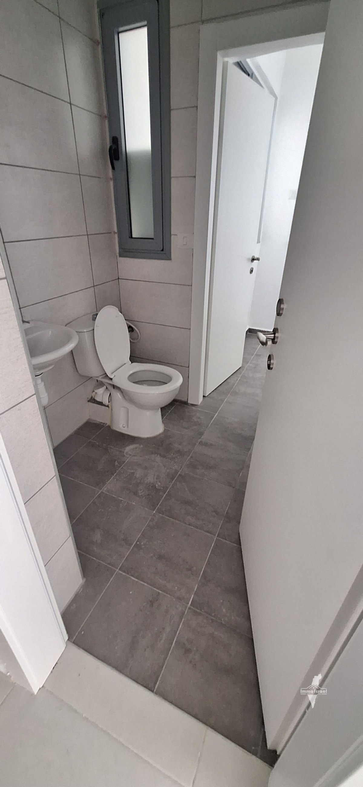 4-комнатная квартира в аренду на улице Дуриф, Ашкелон