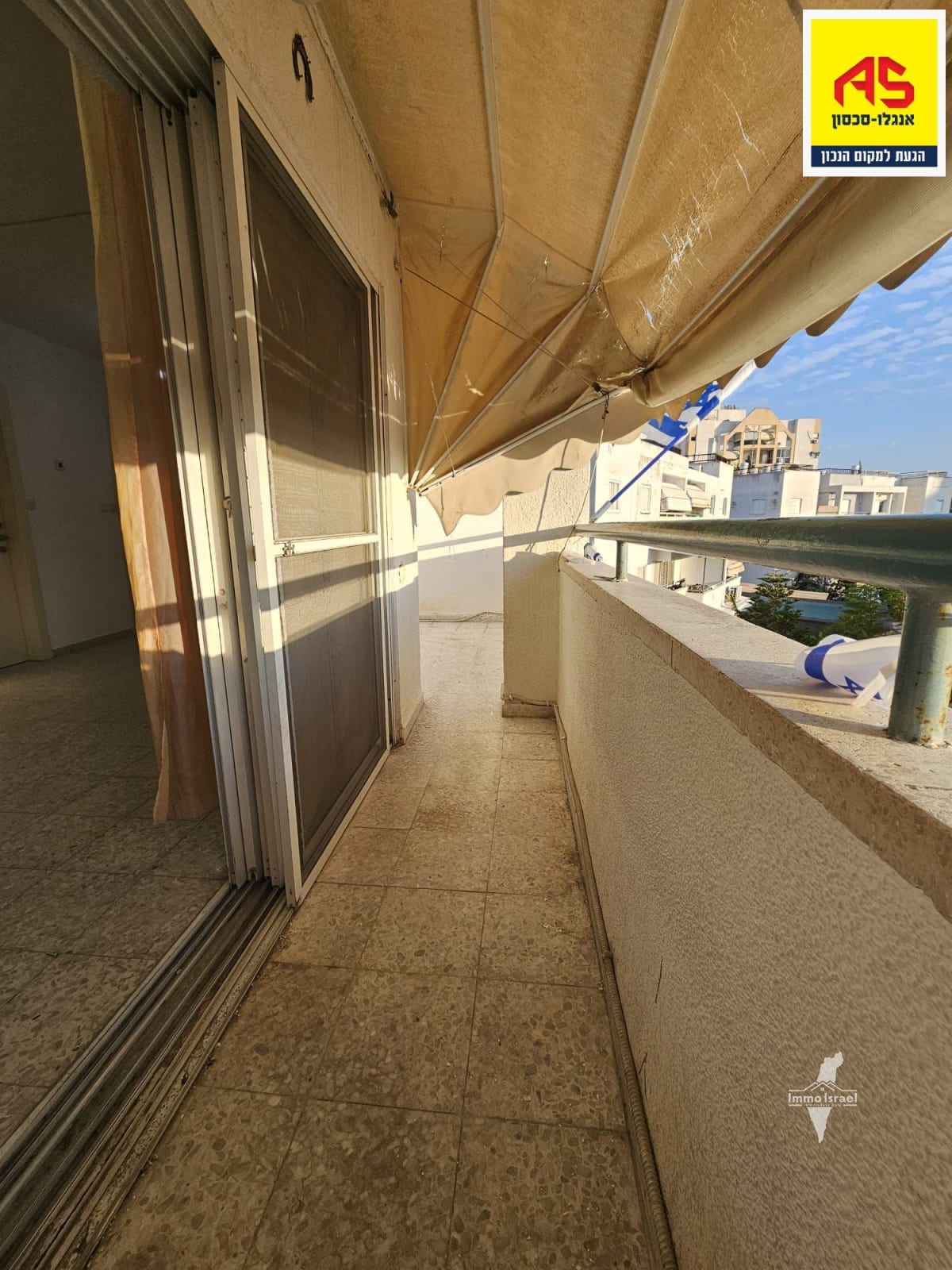 3-Room Apartment for Sale on HaTsofim Street, Ashkelon