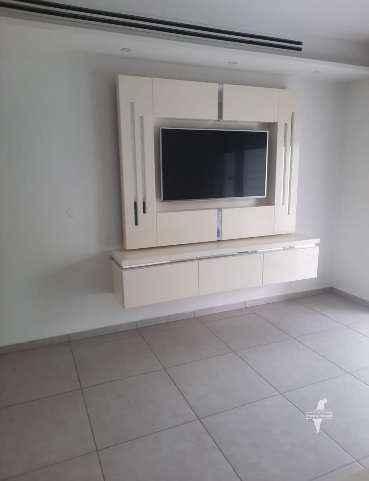 Appartement jardin de 5 pièces à louer quartier Barnea, Ashkelon