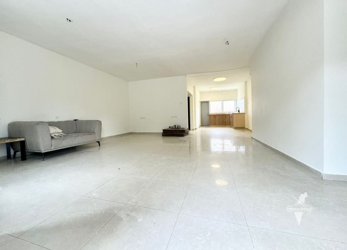 4-Room Duplex for Rent in Afridar Neighborhood, Ashkelon