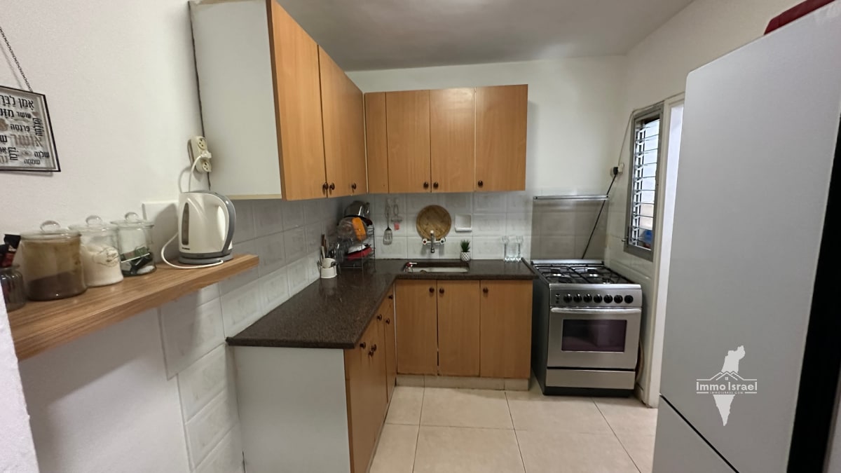 3-Room Apartment for Sale at 18 Rahvat Harel, Be'er Sheva