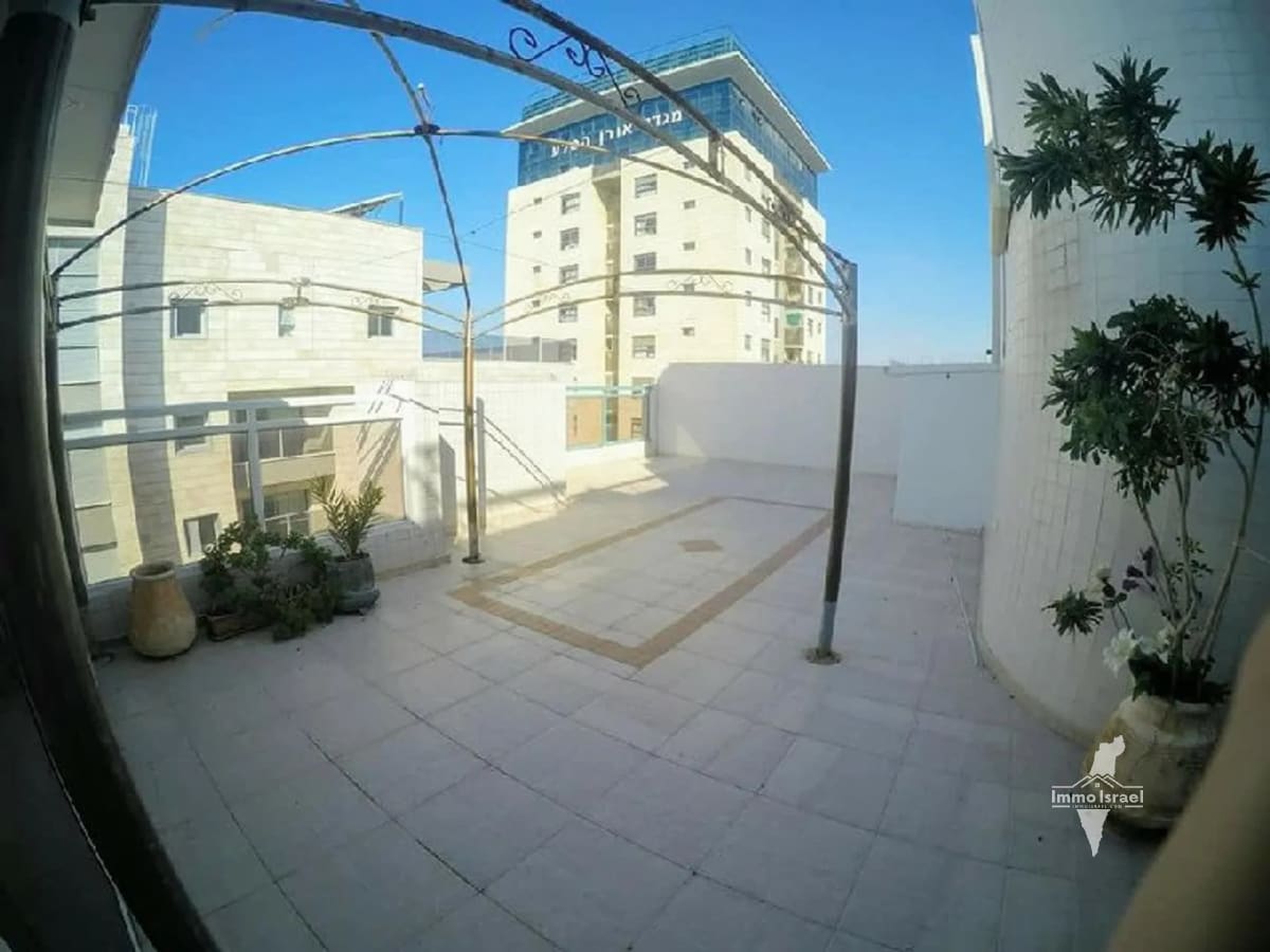 Duplex de 6 pièces à vendre rue Kdoshei Belsen, Ashdod