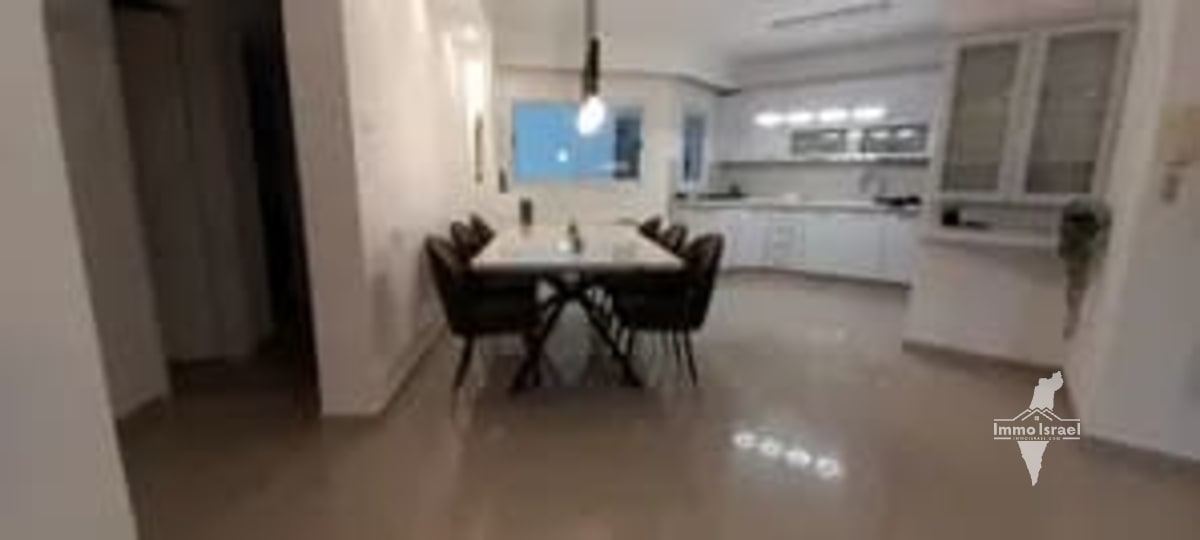 3-Room Apartment for Sale on David Wolffsohn Street, Ashdod