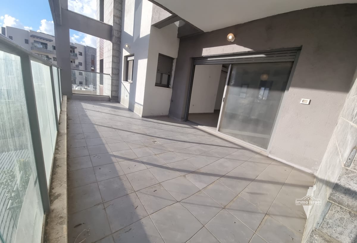 5-комнатная квартира на продажу на улице Сапир 17, Хариш