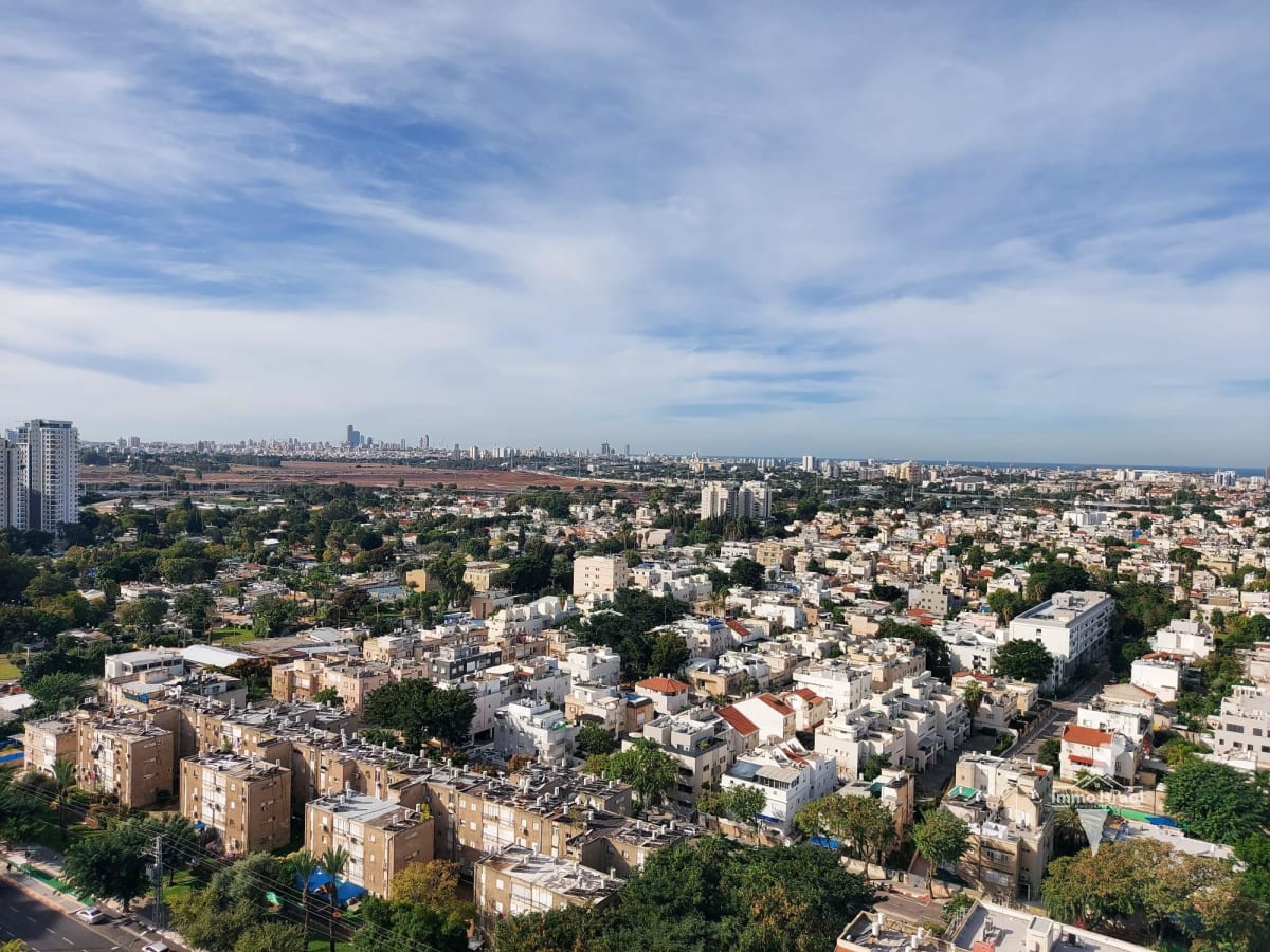 Appartement de 4 pièces à louer au 34 rue Moshe Dayan, Tel Aviv