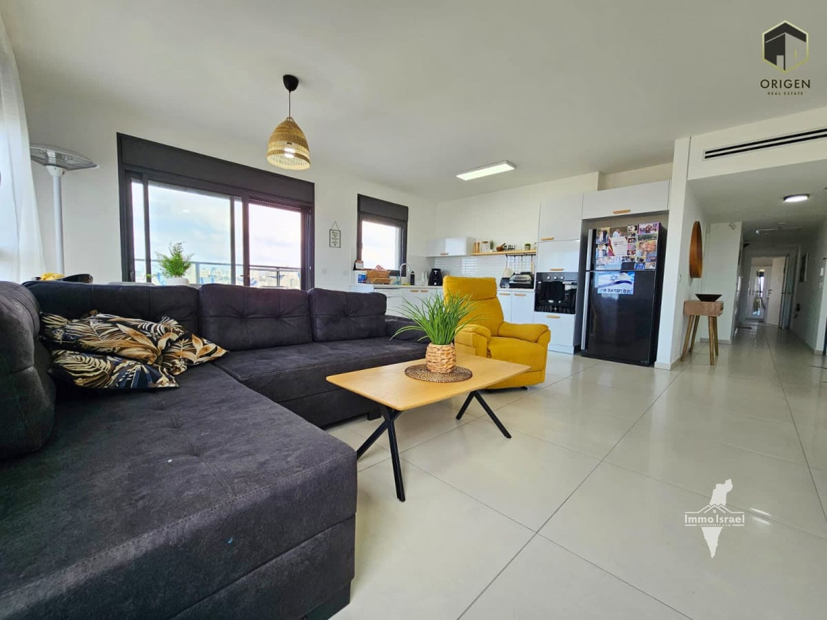 4-Room Apartment for Sale at 34 Moshe Dayan Street, Tel Aviv