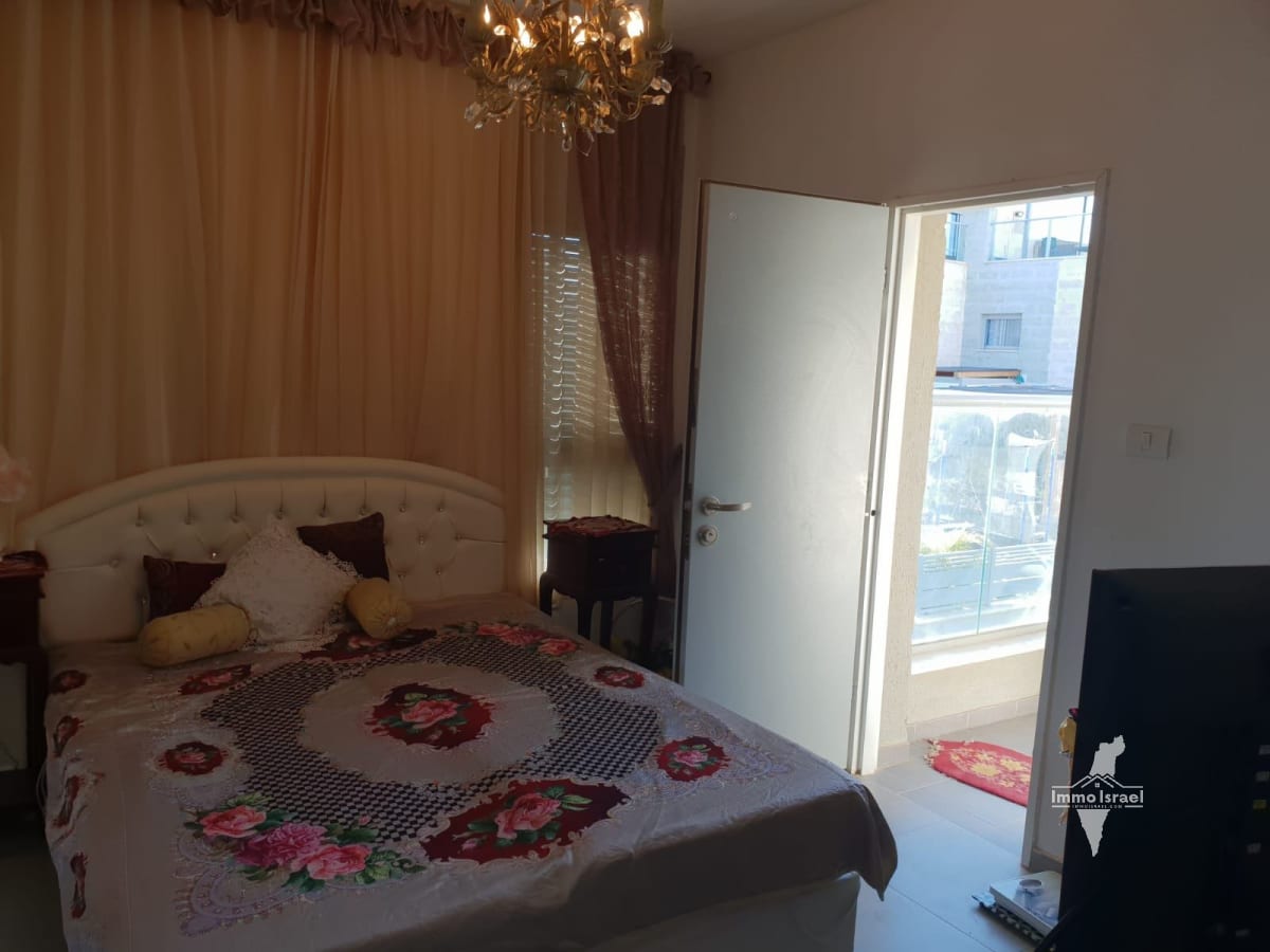 5-Room Mini Penthouse for Sale on HaShita Street, Ofakim