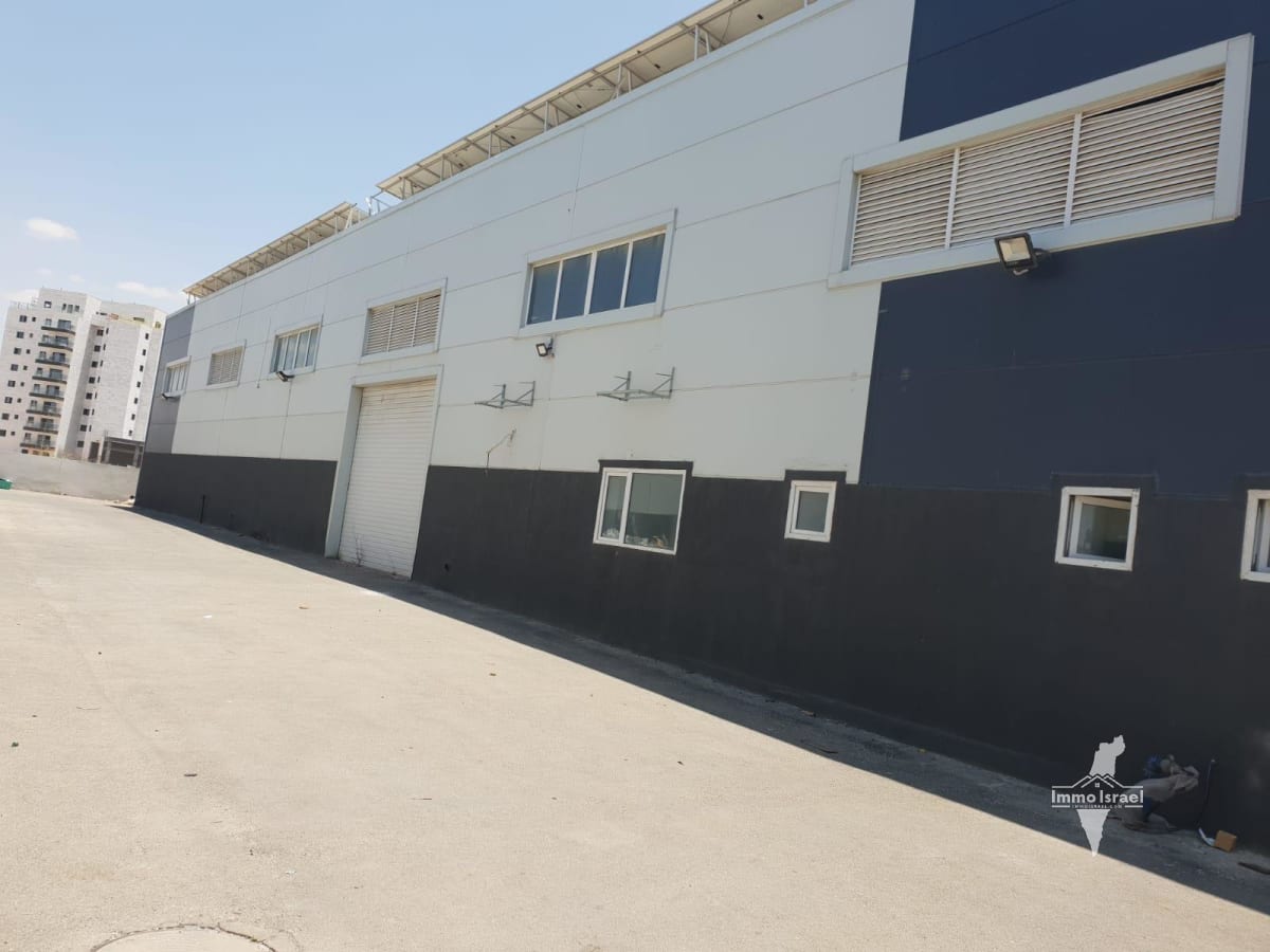 1000 sqm Logistics Center for Rent in Ofakim