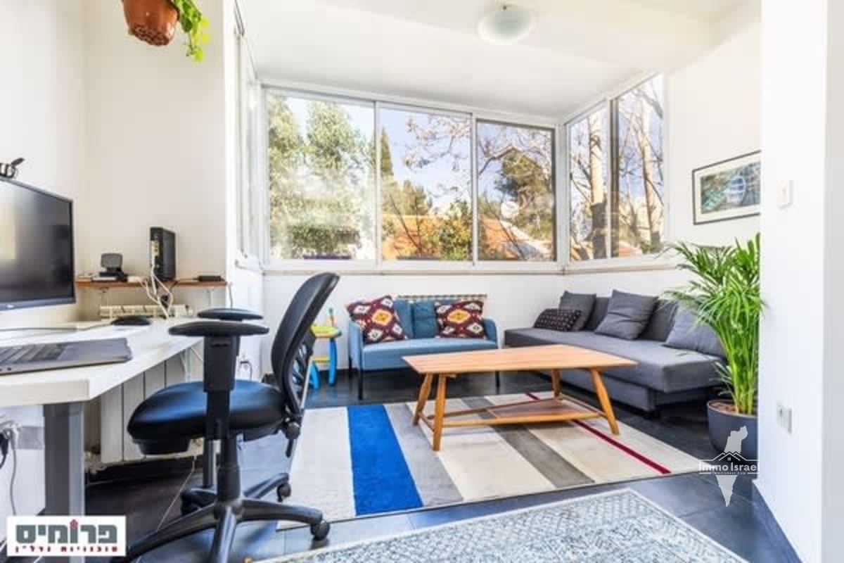 3-Room Apartment for Sale on He-Khaluts Street, Jerusalem