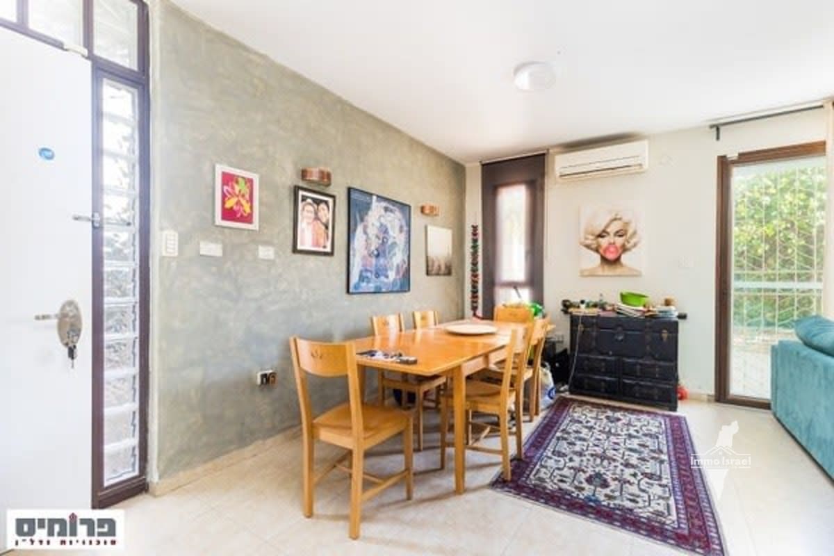 5-Room Semi-Detached House for Sale on Leon Kubovi Street, Jerusalem