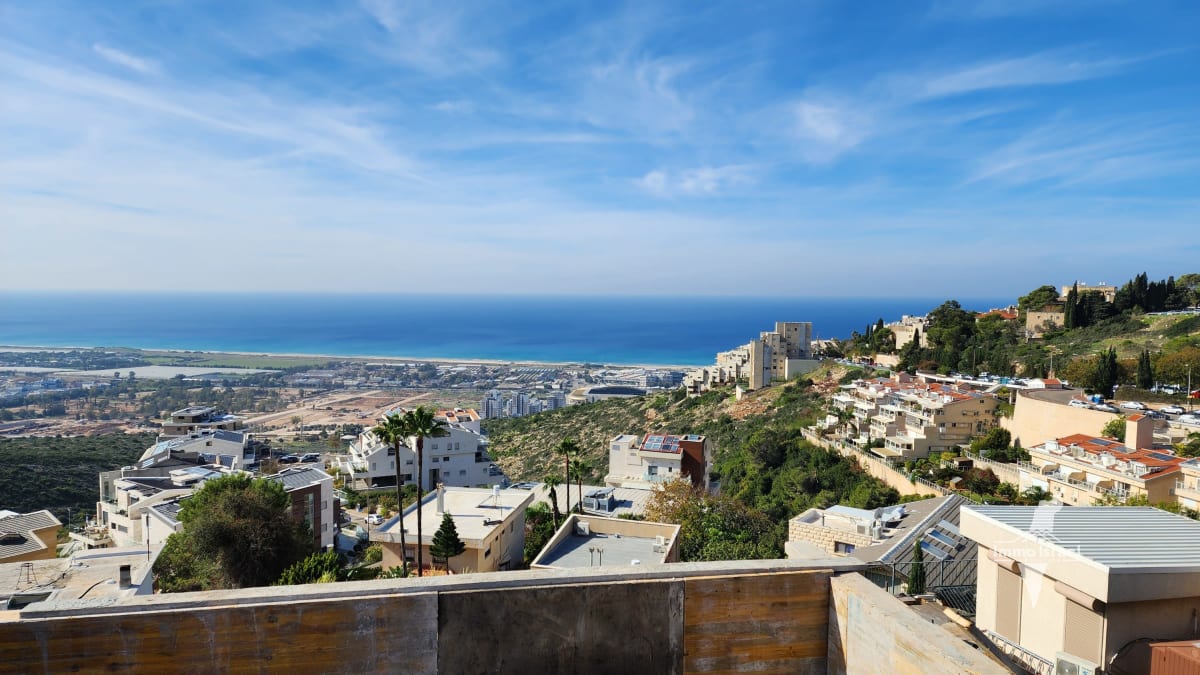 5-Room Apartment for Sale at 16 Yosef Vitkin Street, Haifa
