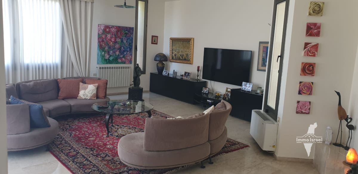 Villa luxueuse de 8 pièces à vendre rue Levi Yitzhak, Haïfa