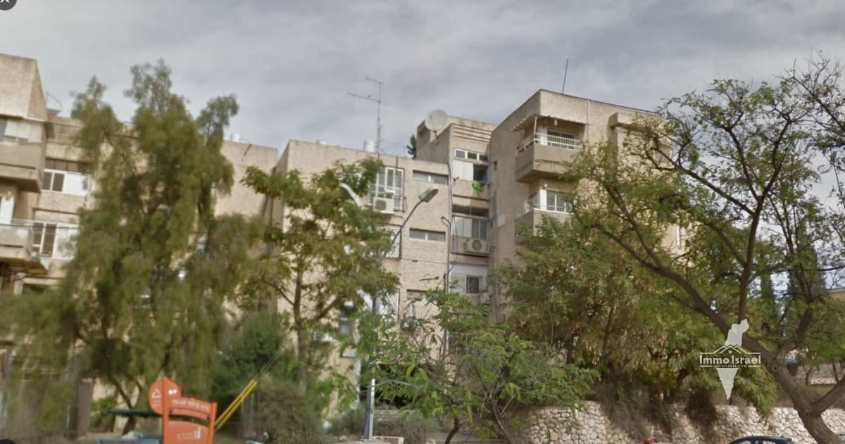 4-Room Apartment for Sale on Derech Metsada, Be'er Sheva