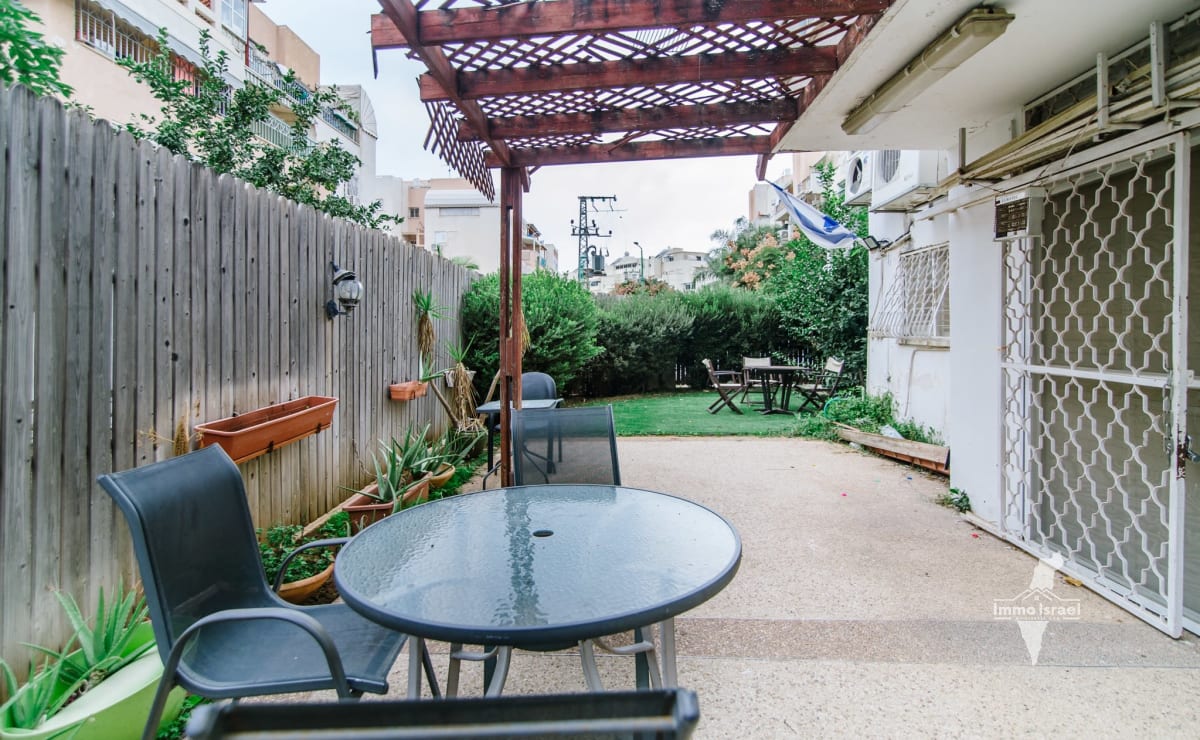 4-Room Garden Apartment for Sale on Yosef Shekhter Street, Petah Tikva