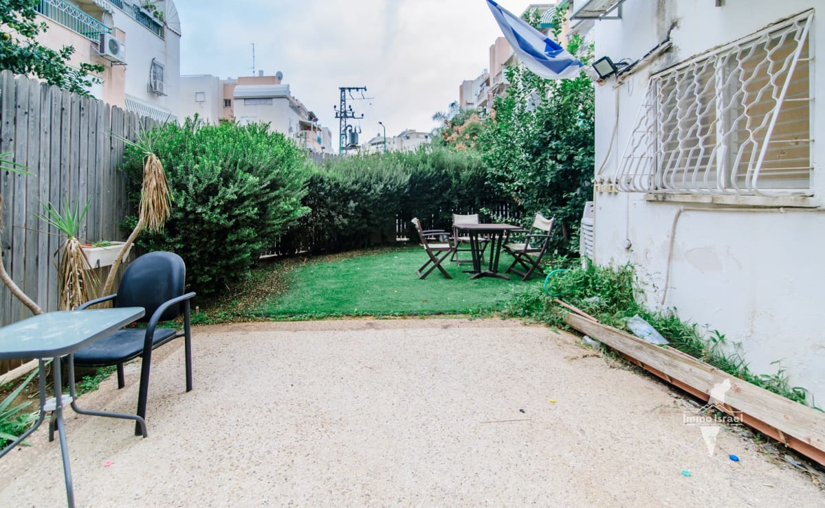 4-Room Garden Apartment for Sale on Yosef Shekhter Street, Petah Tikva