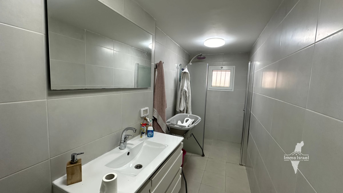 3-Room Apartment for Sale on Marvad ha-Ksamim Street, Be'er Sheva