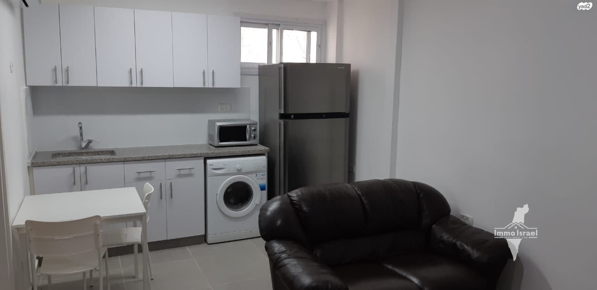 3-Room Apartment for Sale, Great for Investors in Gimel Neighborhood, Be'er Sheva