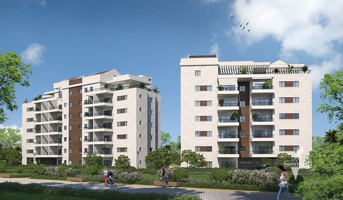 דירת 5 חדרים למכירה ברחוב אהוד מנור, רעננה