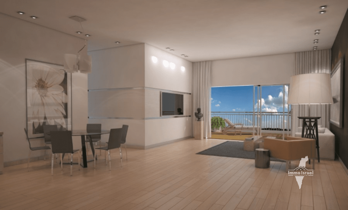 5-Room Apartment for Sale on Ehud Manor Street, Ra'anana