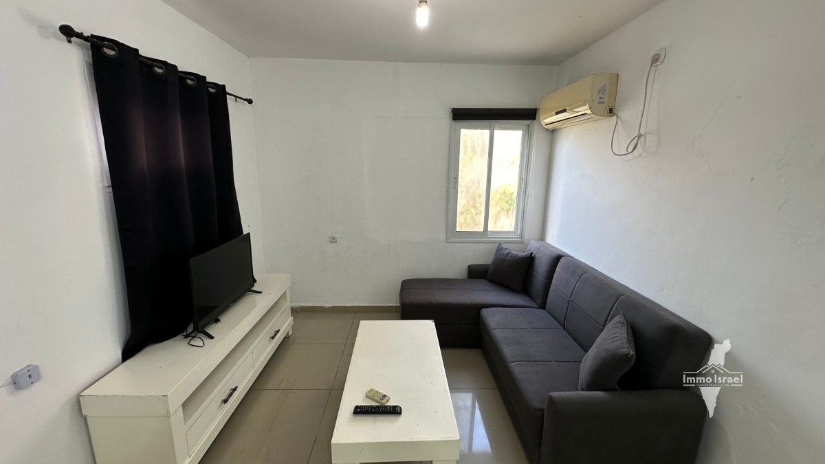 4-Room Divided Apartment for Sale on Derech Metsada, Beersheba