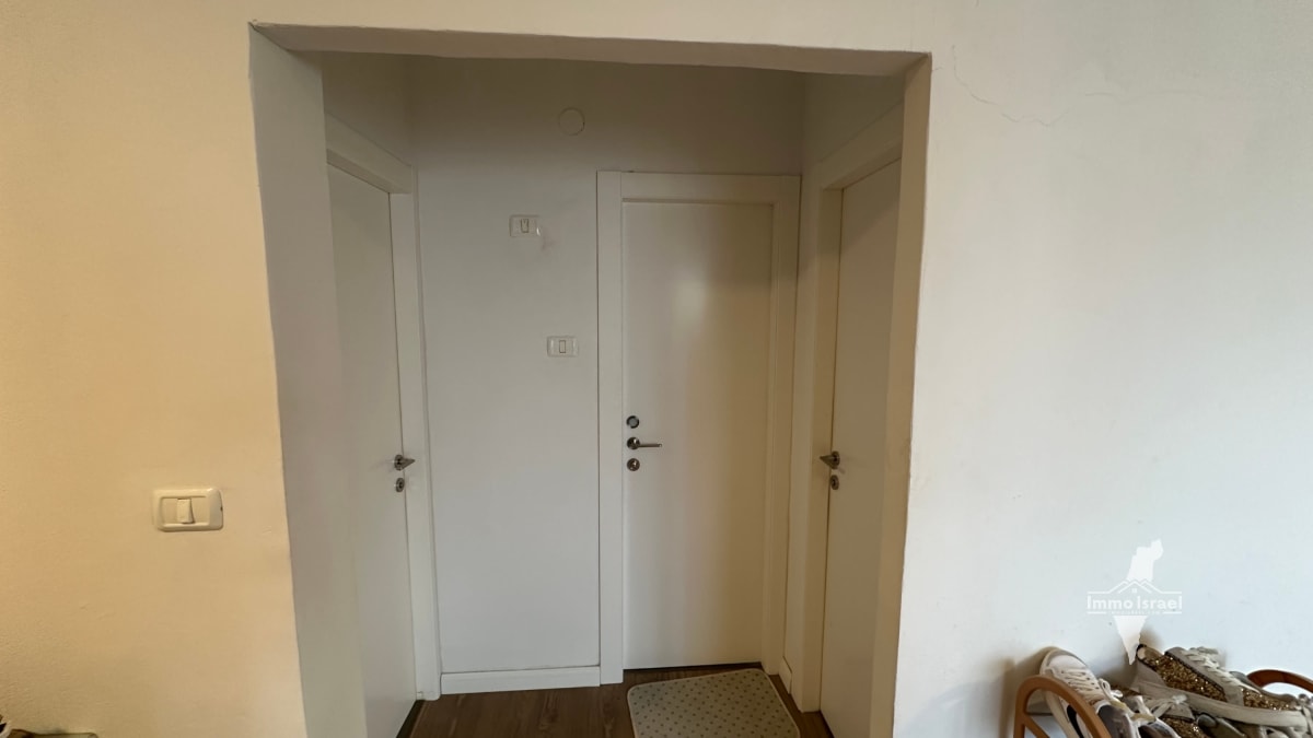 3-Room Apartment for Sale on Avraham Avinu Street, Be'er Sheva