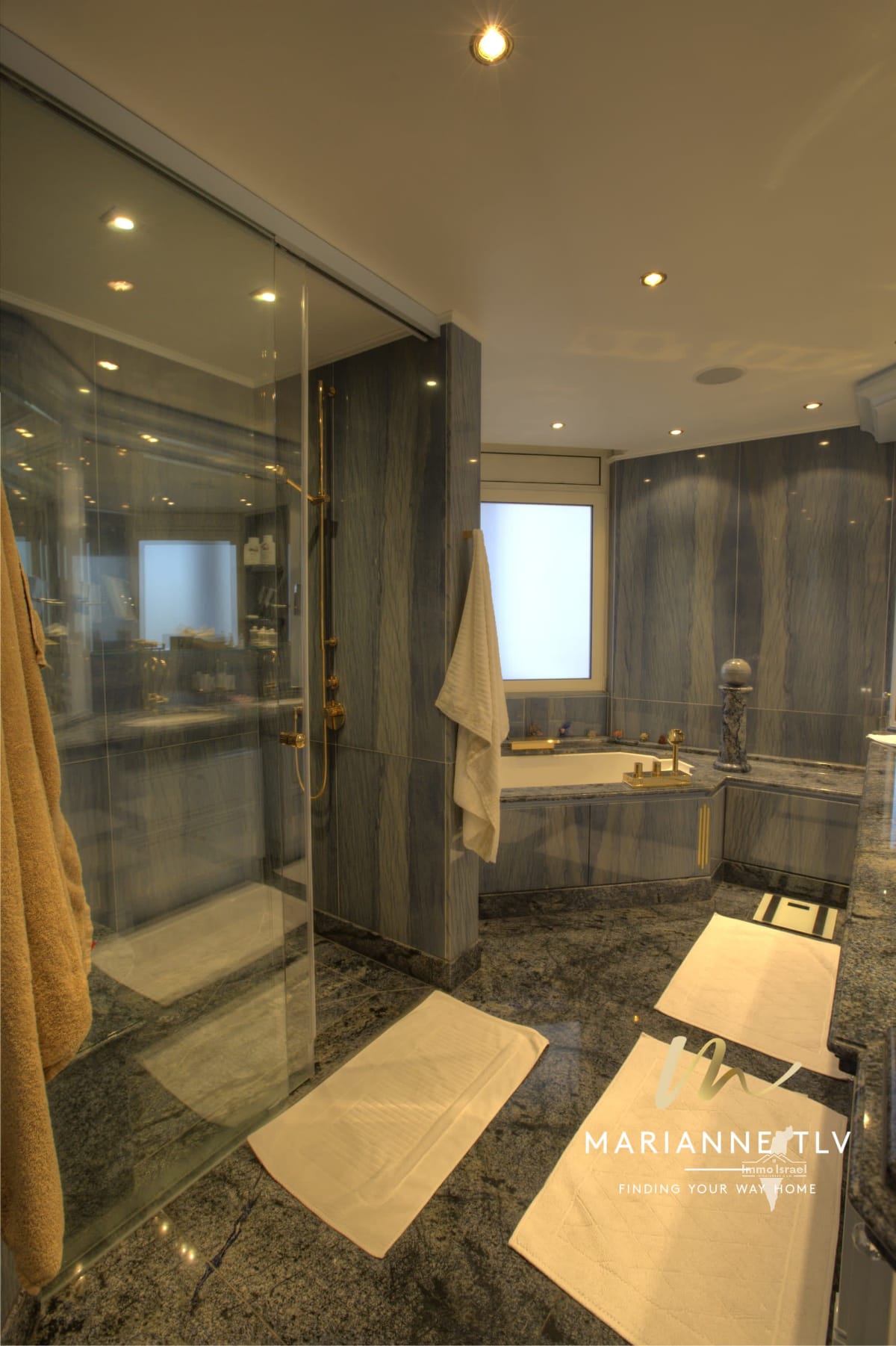 Appartement de 6 pièces face à la mer à vendre a Herbert Samuel, Tel Aviv-Yafo