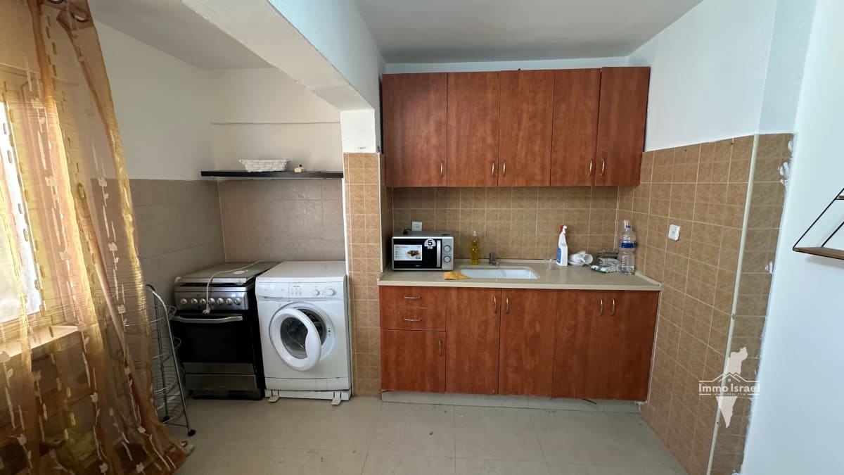 3-Room Apartment for Sale in Be'er Sheva for Under 600,000 Shekels