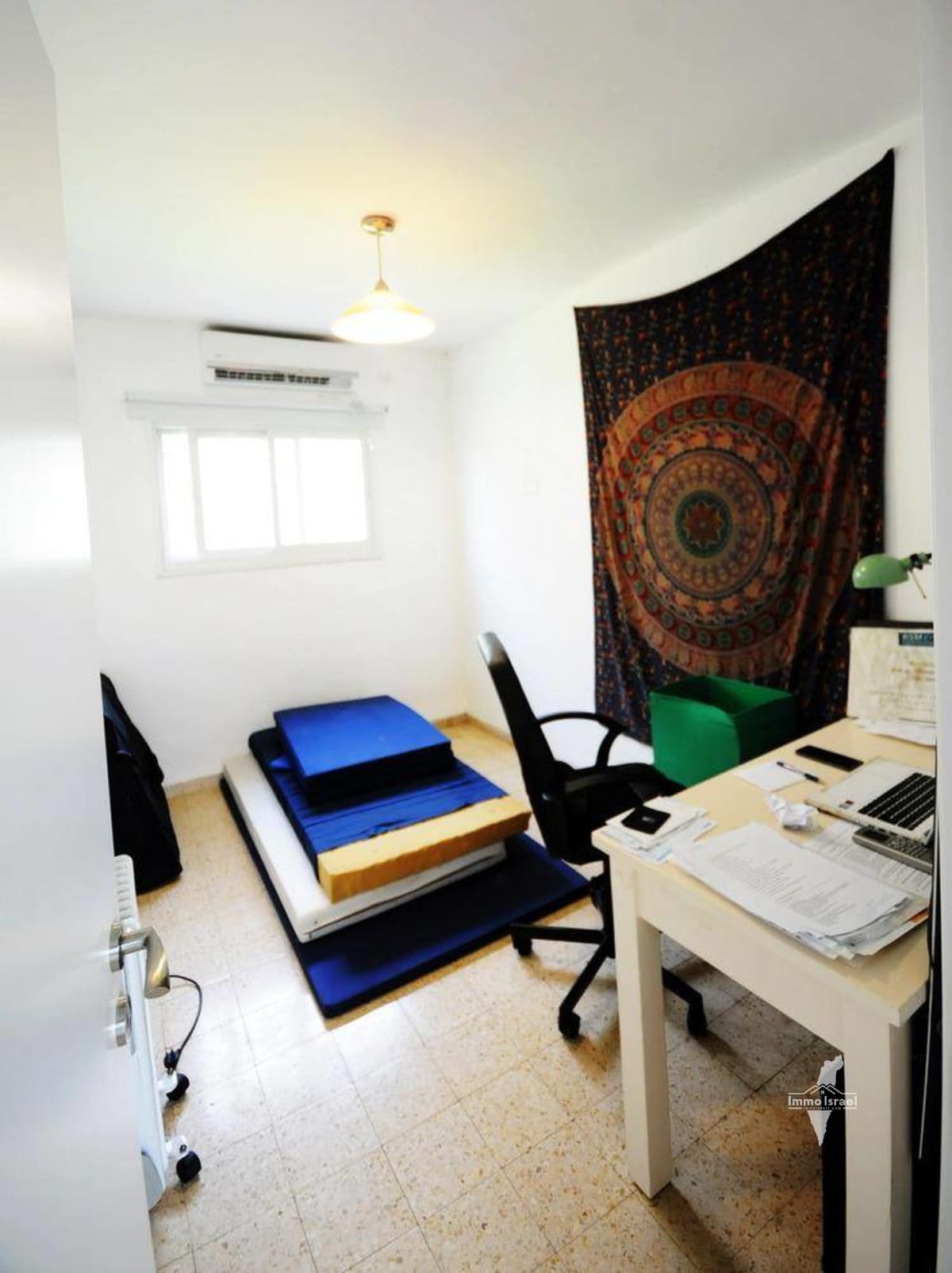 House with Studio and 2 Guest Cabins for Sale on Mitzpeh Kinneret Street, Amirim