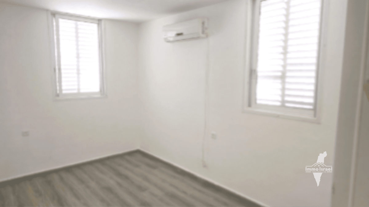 3-Room Apartment for Rent in City Center, Rehovot