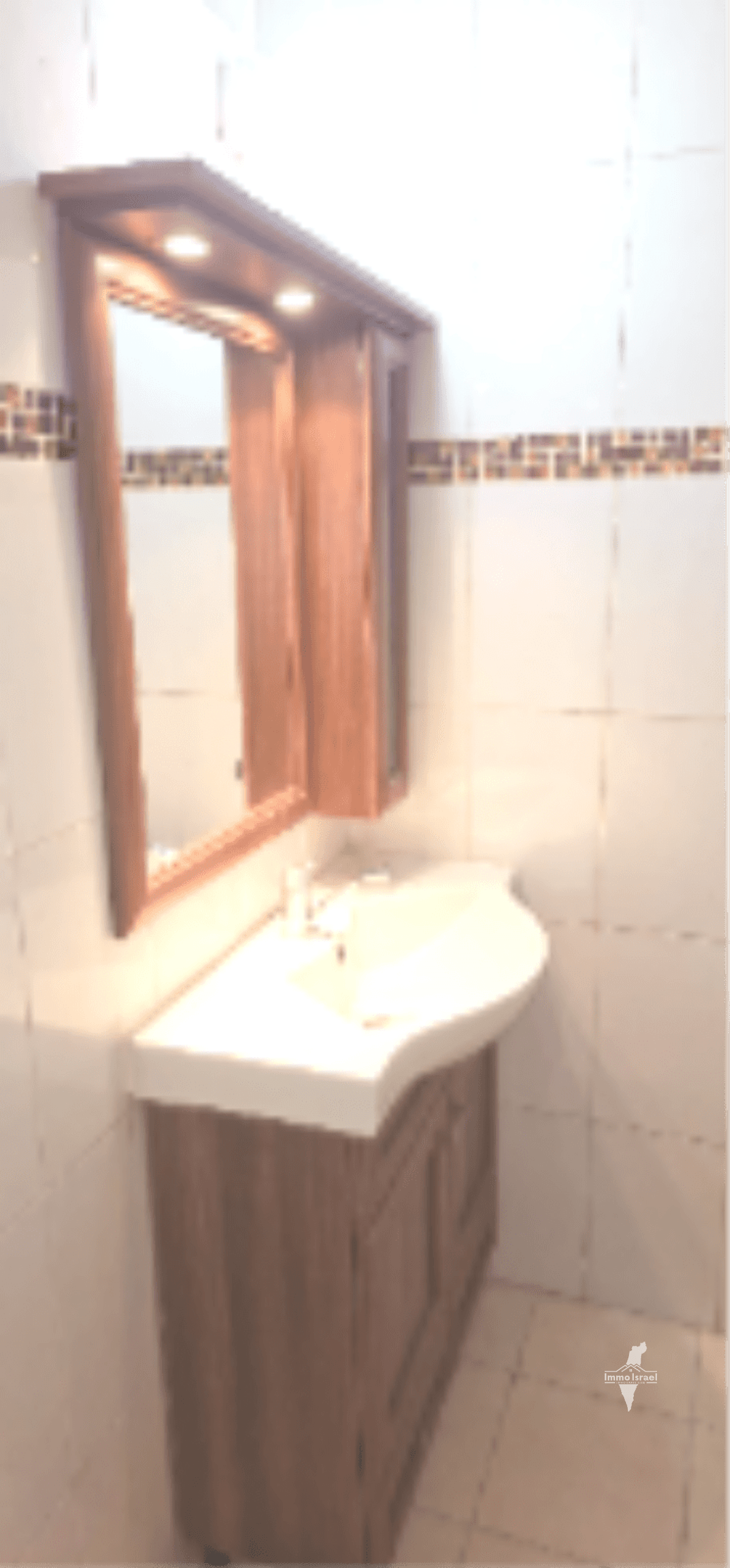 דירה 3 חדרים להשכרה במרכז העיר, רחובות