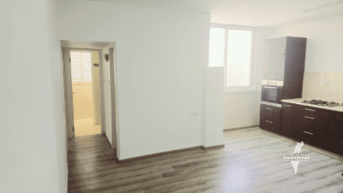 Appartement de 3 pièces à louer dans le centre-ville, Rehovot