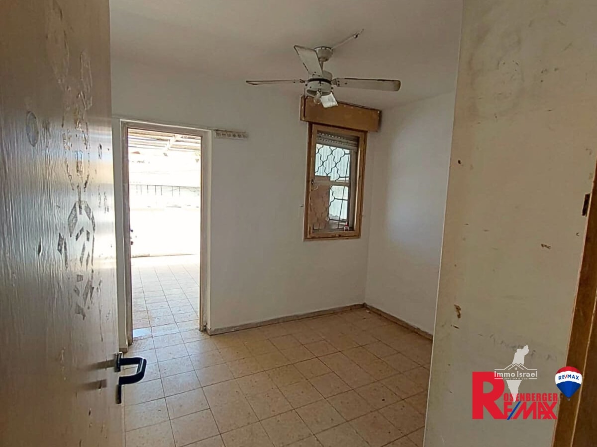 דירת 3 חדרים להשכרה ברחוב ההסתדרות, חולון