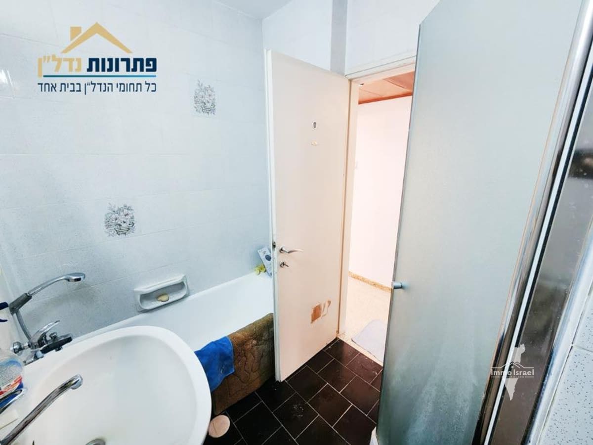 3.5-Room Apartment for Sale at Netiv Hen, Haifa