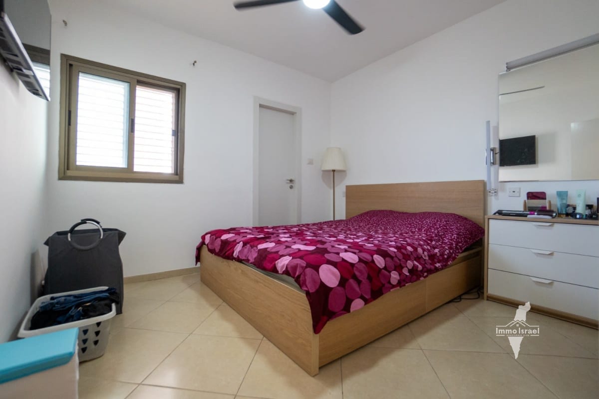 5-Room Apartment for Sale at 8 Mish'ol Susya, Be'er Sheva