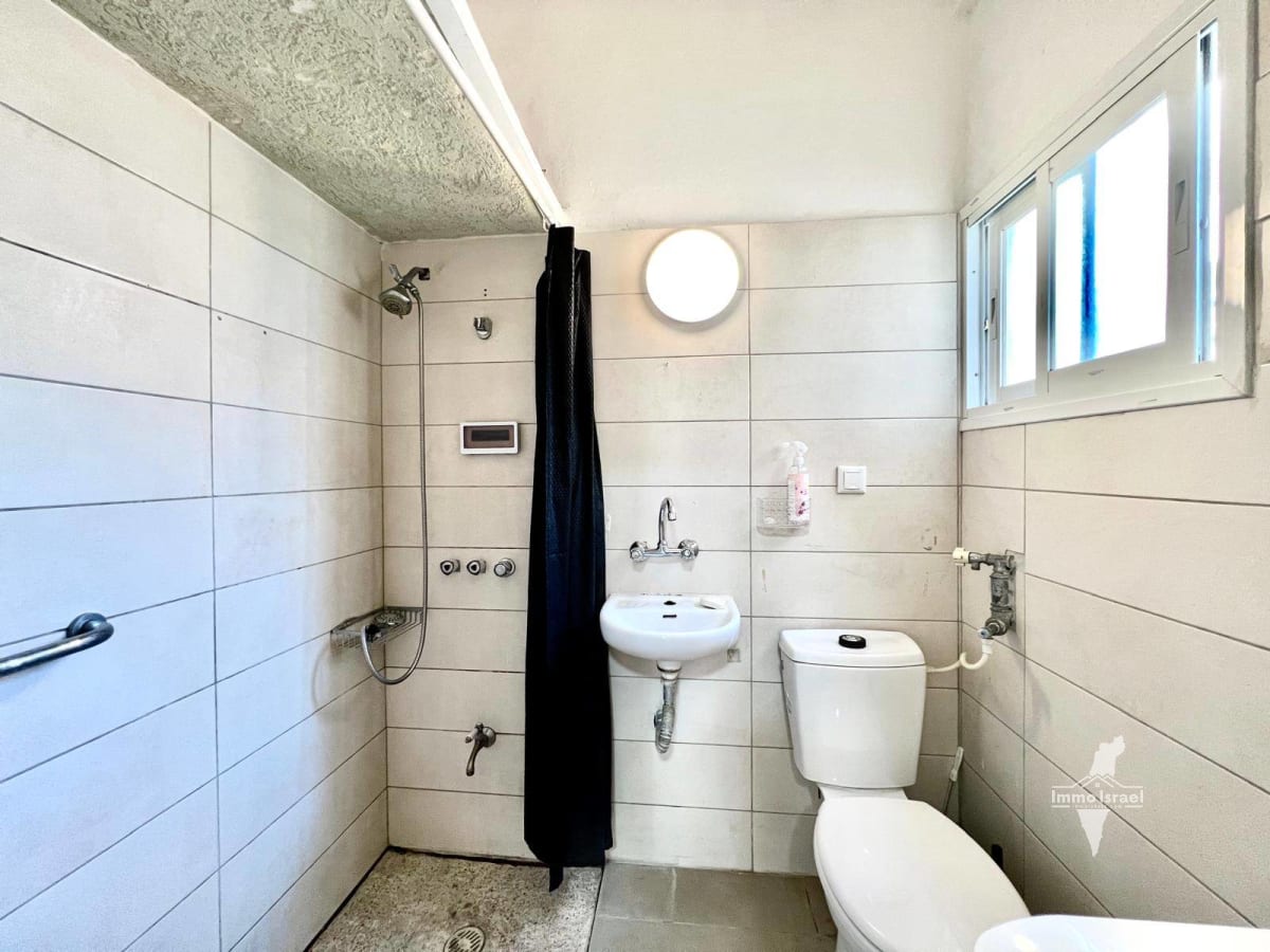 Appartement de 2 pièces à vendre sur la rue Sderot Hayim Weizman, Netanya