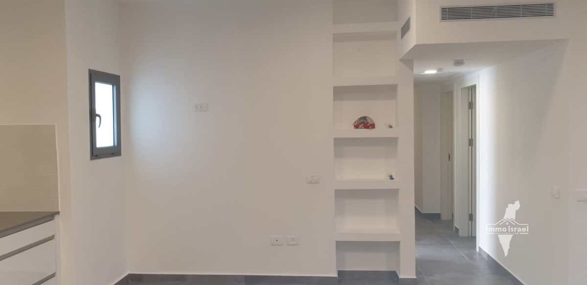 דירת 5 חדרים למכירה ברחוב ברקת 12, חריש