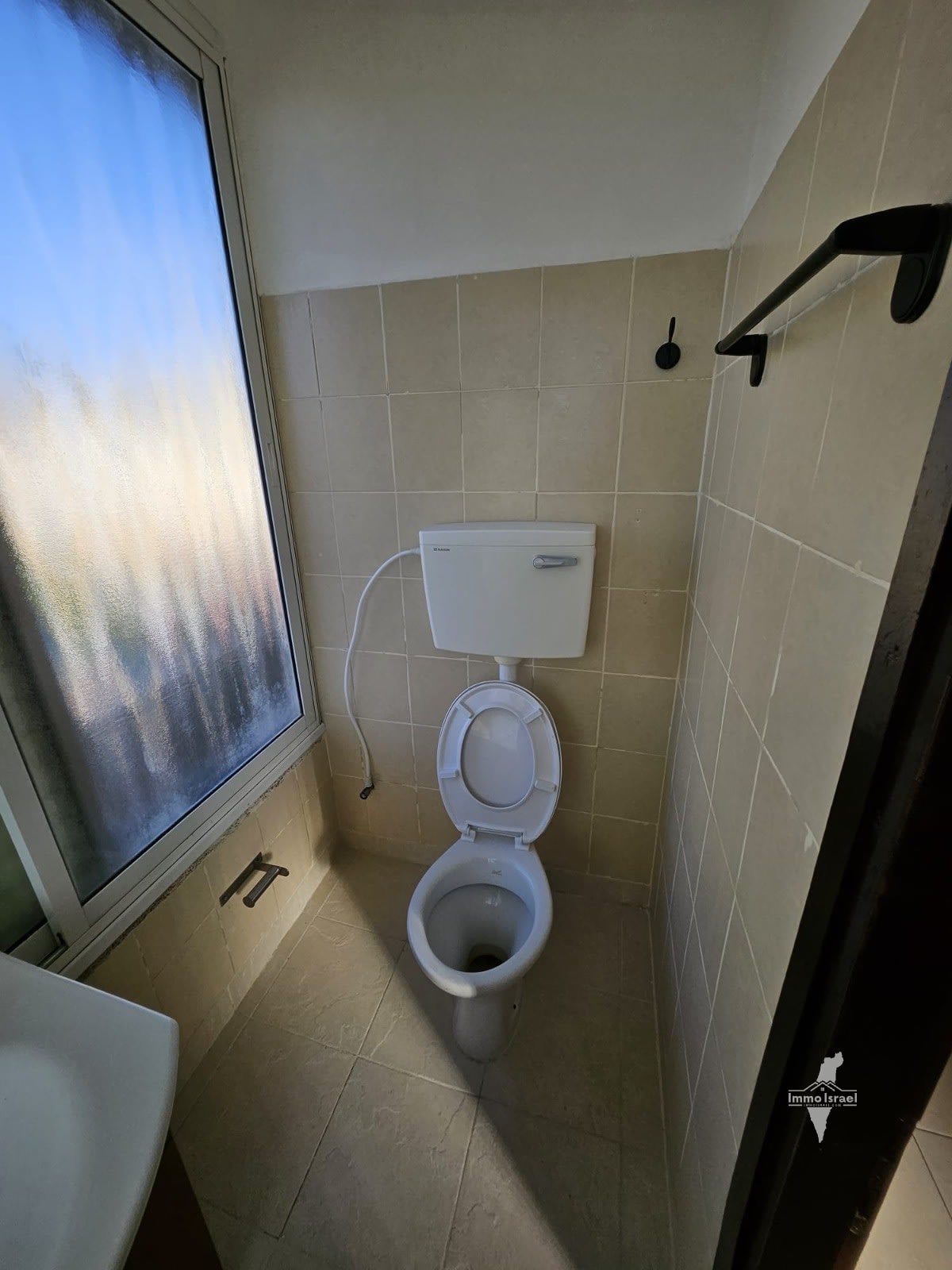 דירת 5 חדרים למכירה ברחוב הרצל, נתניה