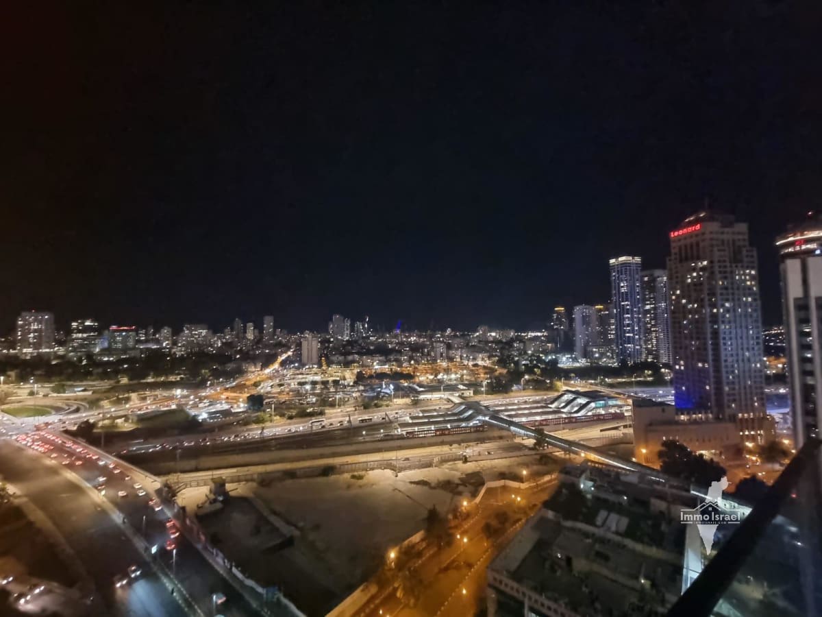 Luxury 3-Room Designer Apartment for Rent at HaMa'ayan Street, Ramat Gan