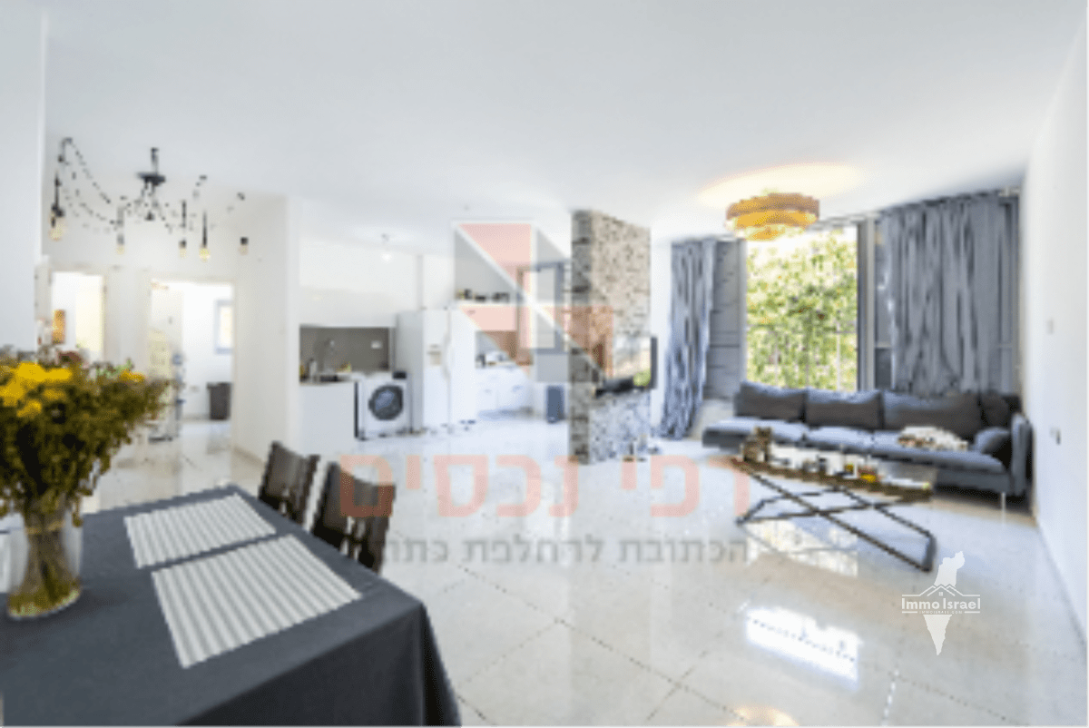 3.5-Room Apartment for Sale at Tar'ad Street, Ramat Gan