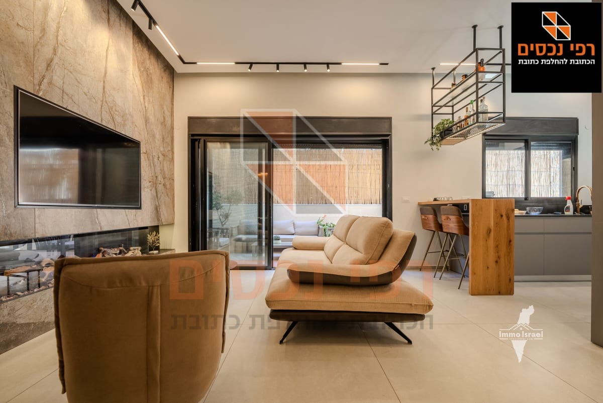 New and Luxurious 4-Room Garden Apartment for Sale at Heftman Street, Ramat Gan