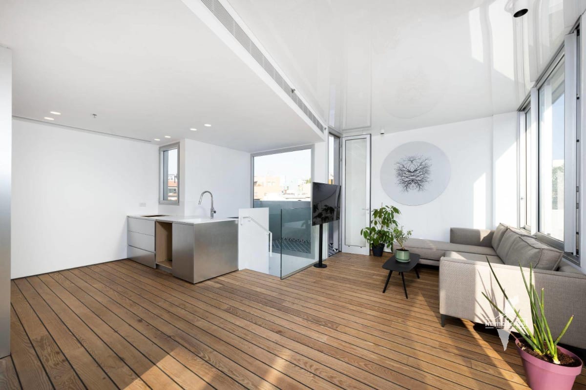 Дуплекс пентхаус 4 комнаты с бассейном на крыше на продажу на улице Малана, Тель-Авив-Яффо