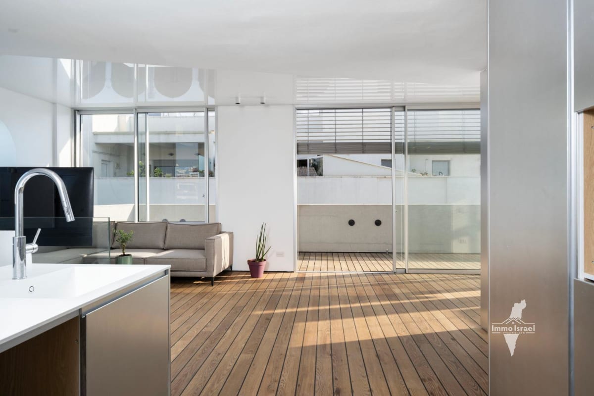 Дуплекс пентхаус 4 комнаты с бассейном на крыше на продажу на улице Малана, Тель-Авив-Яффо