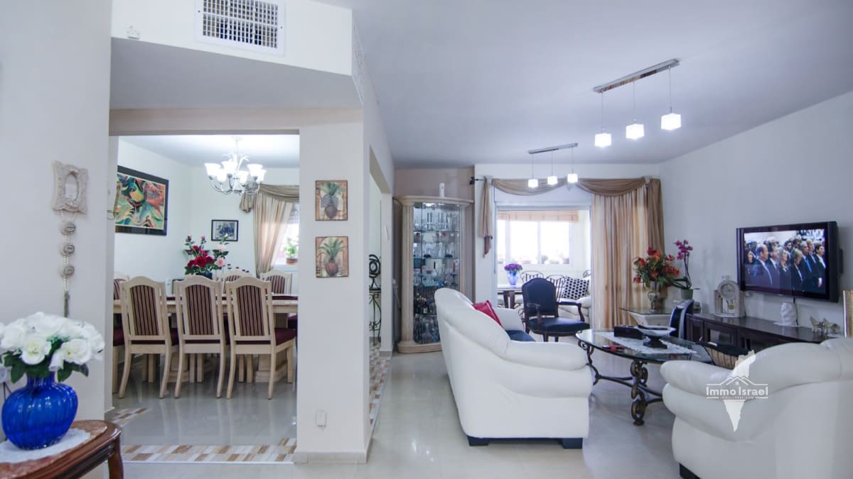 4.5-Room Apartment for Sale at 9 Menahem Dunkelblum Street, Be'er Sheva