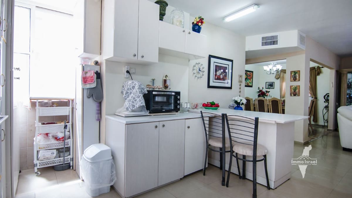 4.5-Room Apartment for Sale at 9 Menahem Dunkelblum Street, Be'er Sheva