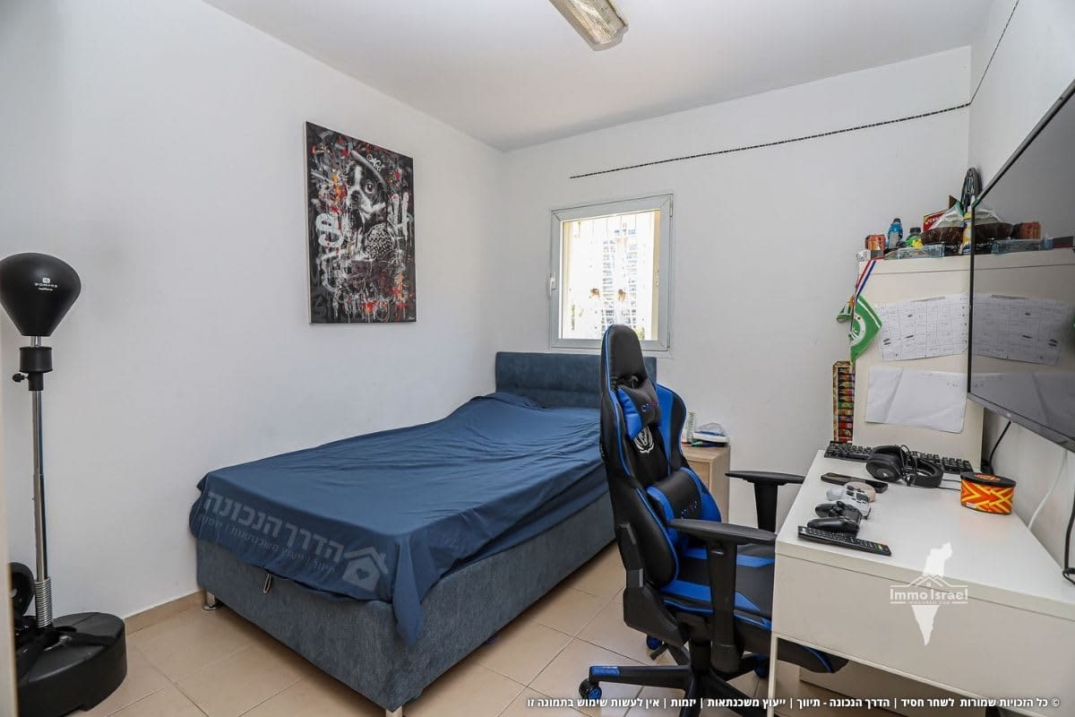 Appartement de 4,5 pièces à vendre dans le quartier Rekhovot ha-Holandit, Rehovot