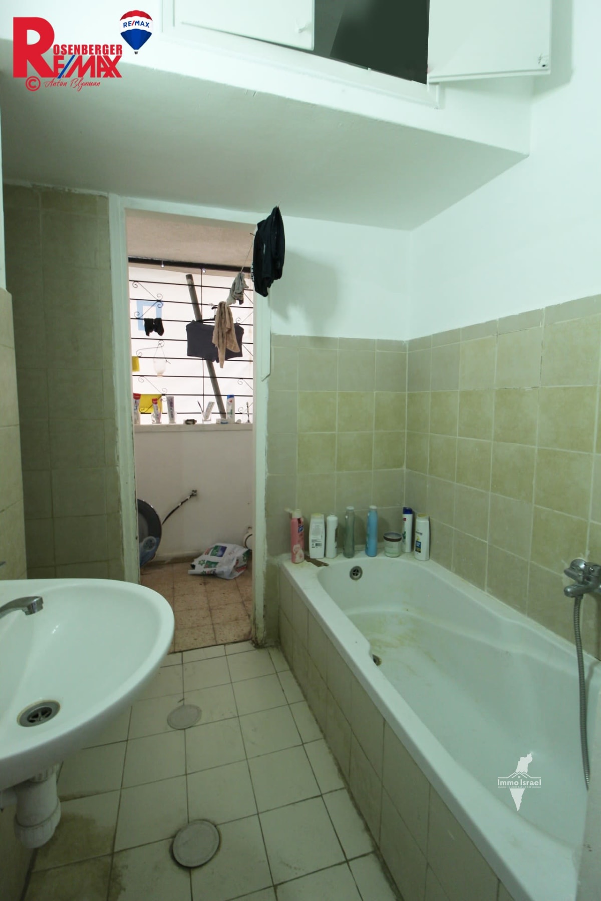 3-Room Cottage for Sale at 28 Ge'ulim Street, Holon