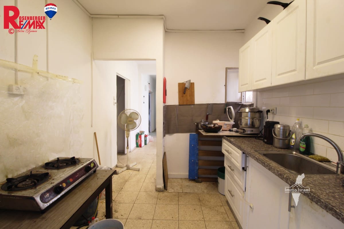 3-Room Cottage for Sale at 28 Ge'ulim Street, Holon