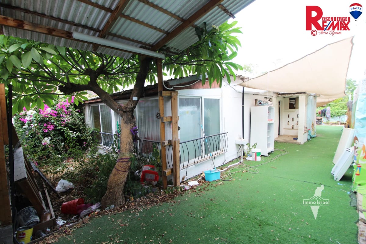 3-Room Cottage for Sale at 28 Ge'ulim Street, Holon