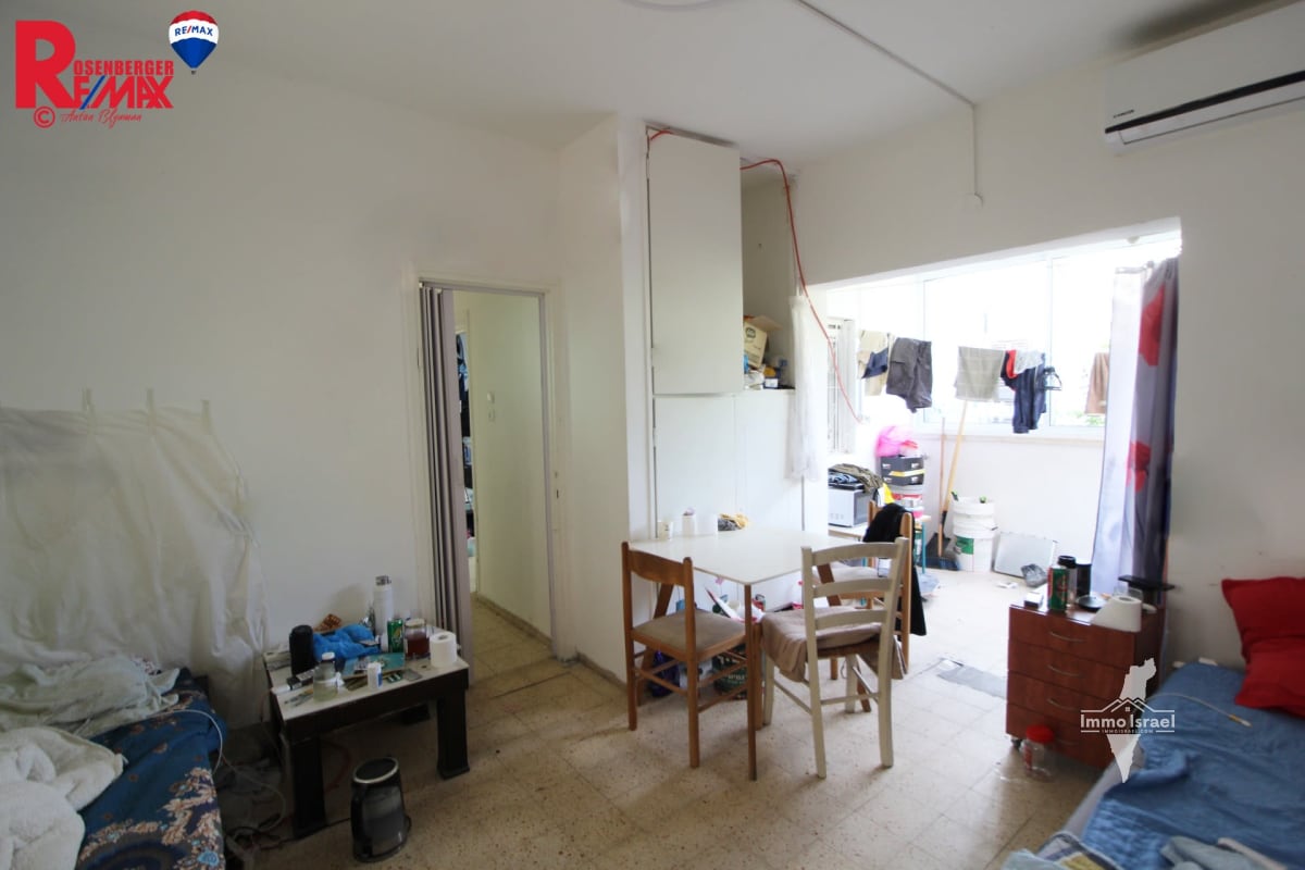 3-Room Cottage for Sale at 28 Ge'ulim Street, Holon